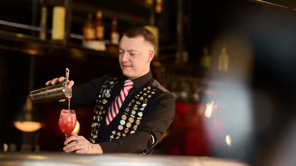 COCKTAIL