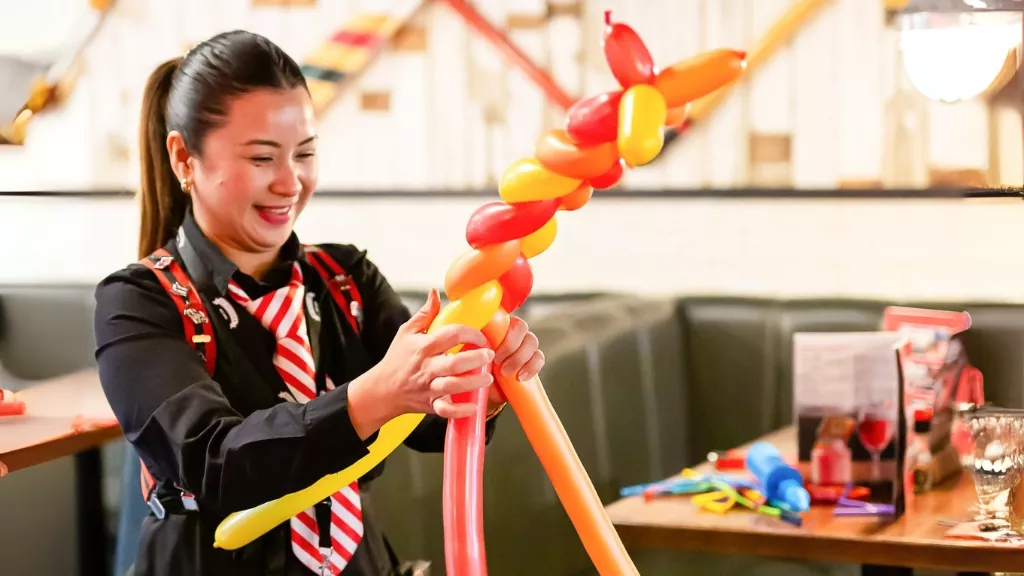 Balloon making