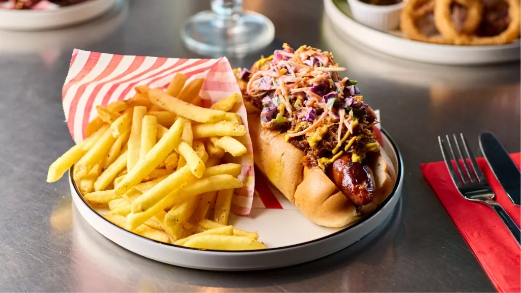 Hot Dog and fries